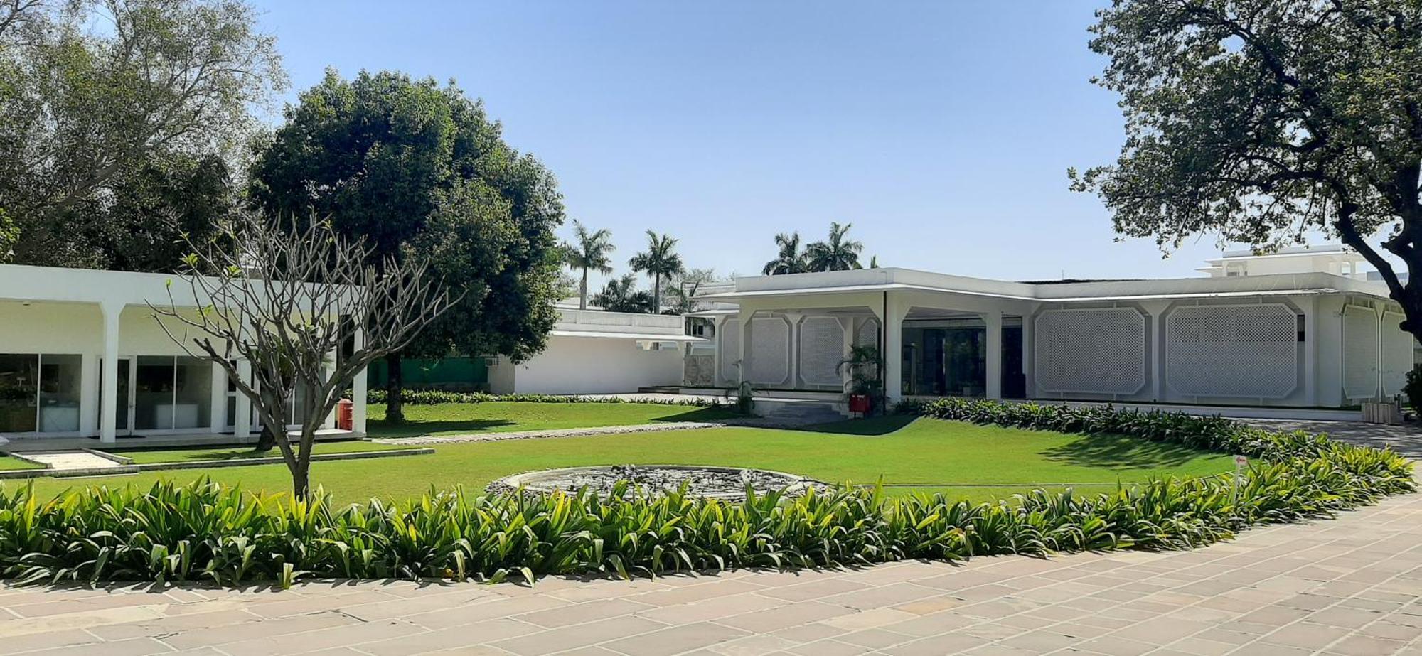 Hotel Chandela Khajuraho Exterior photo